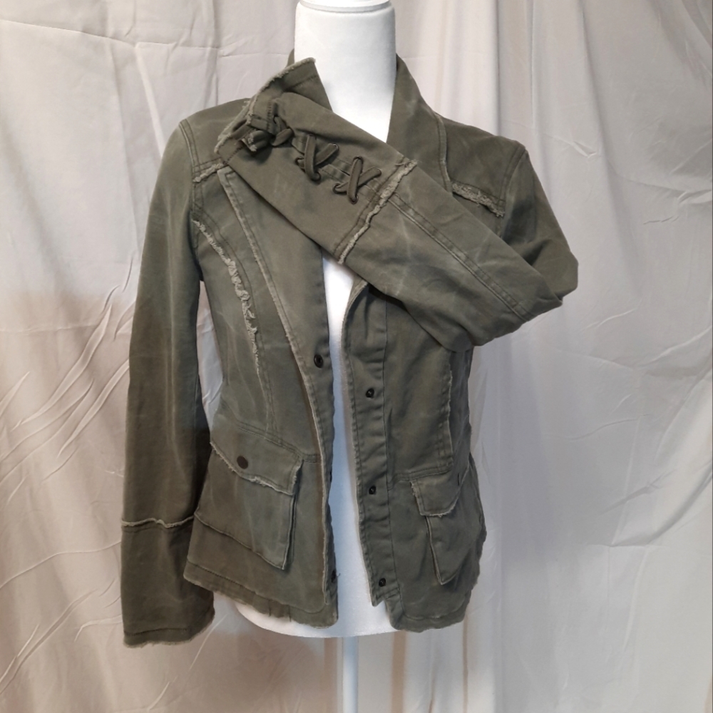 Free people green jacket tied sleeve ruffle army green